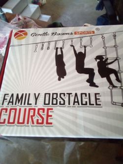 Family obstacle course( sport )