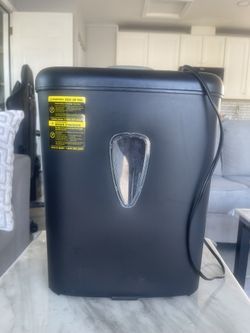 Paper shredder and scanner