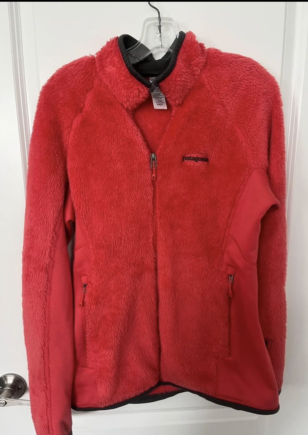 Large Patagonia Zippered Jacket