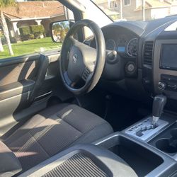 2010 Nissan Titan
