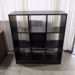 Black Wood Composite Multi-Cubby Storage Bookcase
