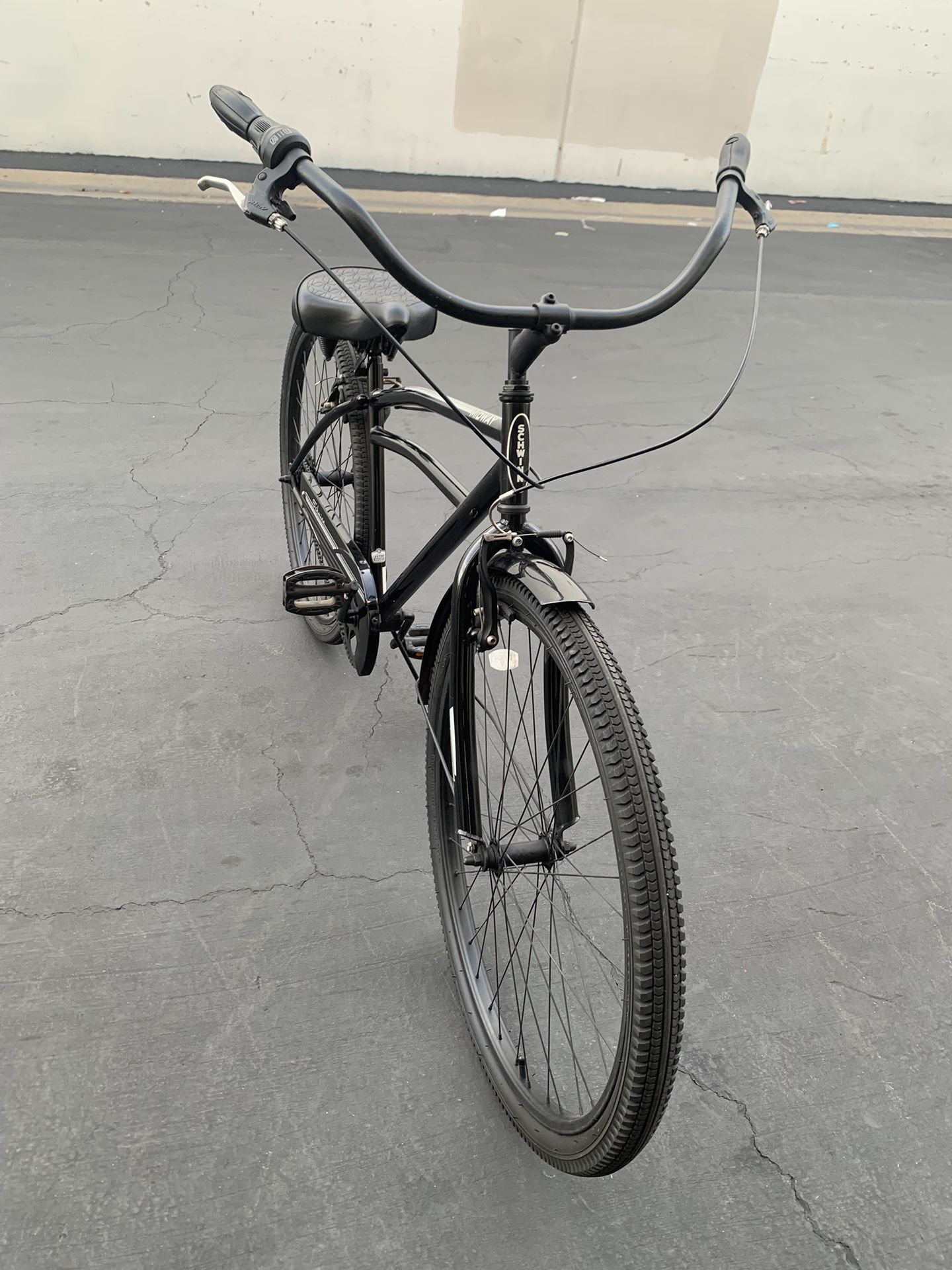 Mountain Bike Schwinn Midway Motorized Schwinn Huron Adult Beach Cruiser Bike 26-inch Wheels 18-inch Mountain Bike Schwinn Midway Motorized Schwinn Huron Adult Beach Cruiser Bike 26-inch Wheels 18-inch