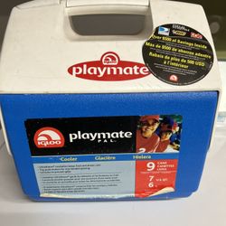 Playmate 9  Can 7 Quart Lil Cooler