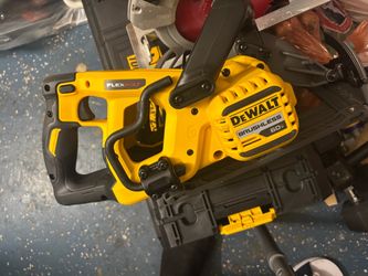 Dewalt 60 v  7/12 circular saw