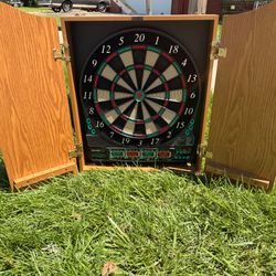 Spalding dart board