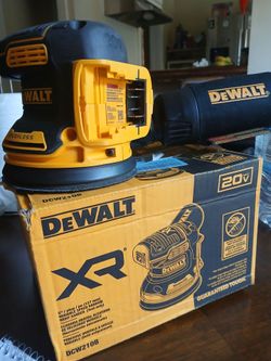 20v max XR Cordless brushless 5 lnch random orbital sander  Only Tool