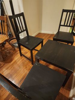 Black Wood Coffee Table & Chairs