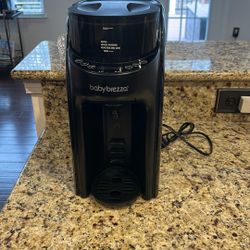 Babybreeza WiFi Formula Maker 