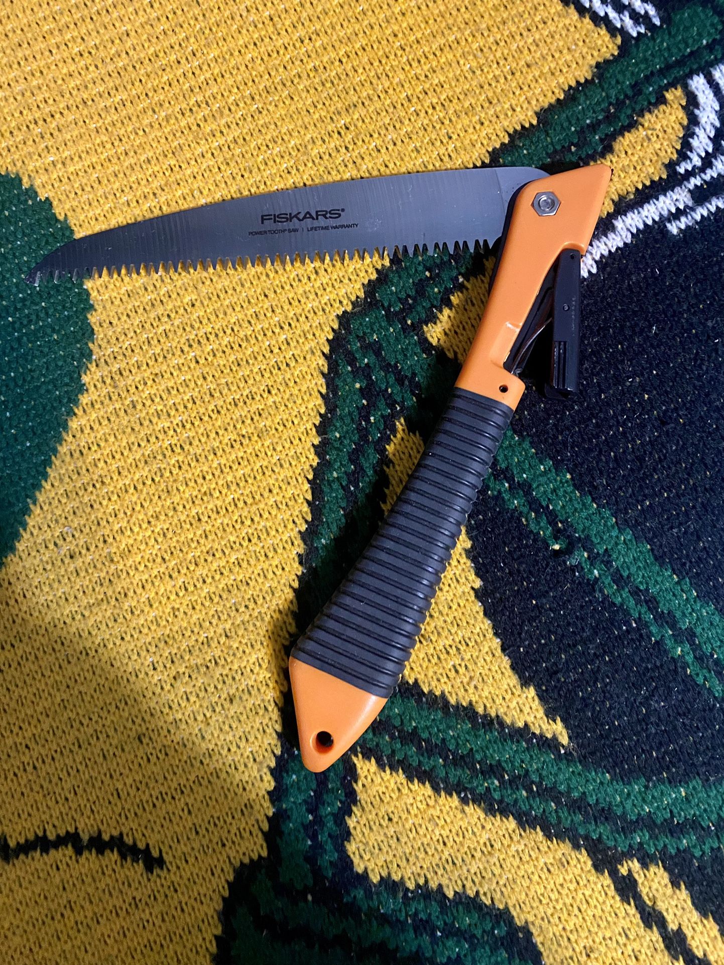 Fiskars 7” PowerTooth Folding Pruning Saw. 