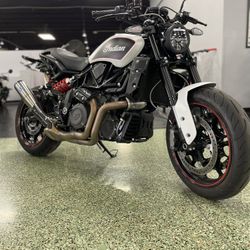 2022 Indian FTR S 