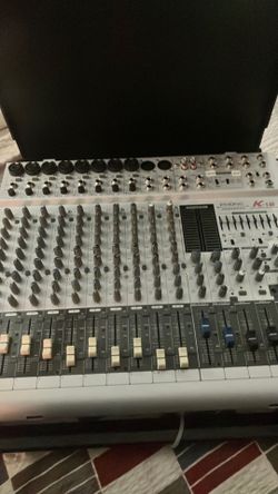 Phonic power pod k-12 deluxe power mixer