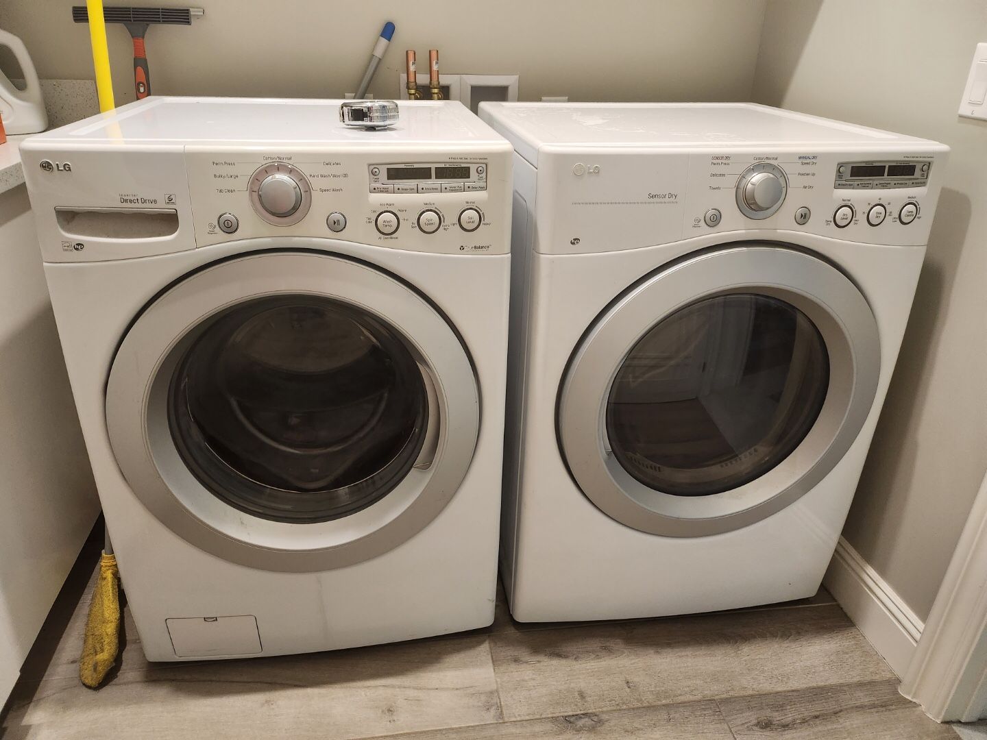 LG Ultra Large Capacity Dryer & Ultra Large Capacity Front Load Washer