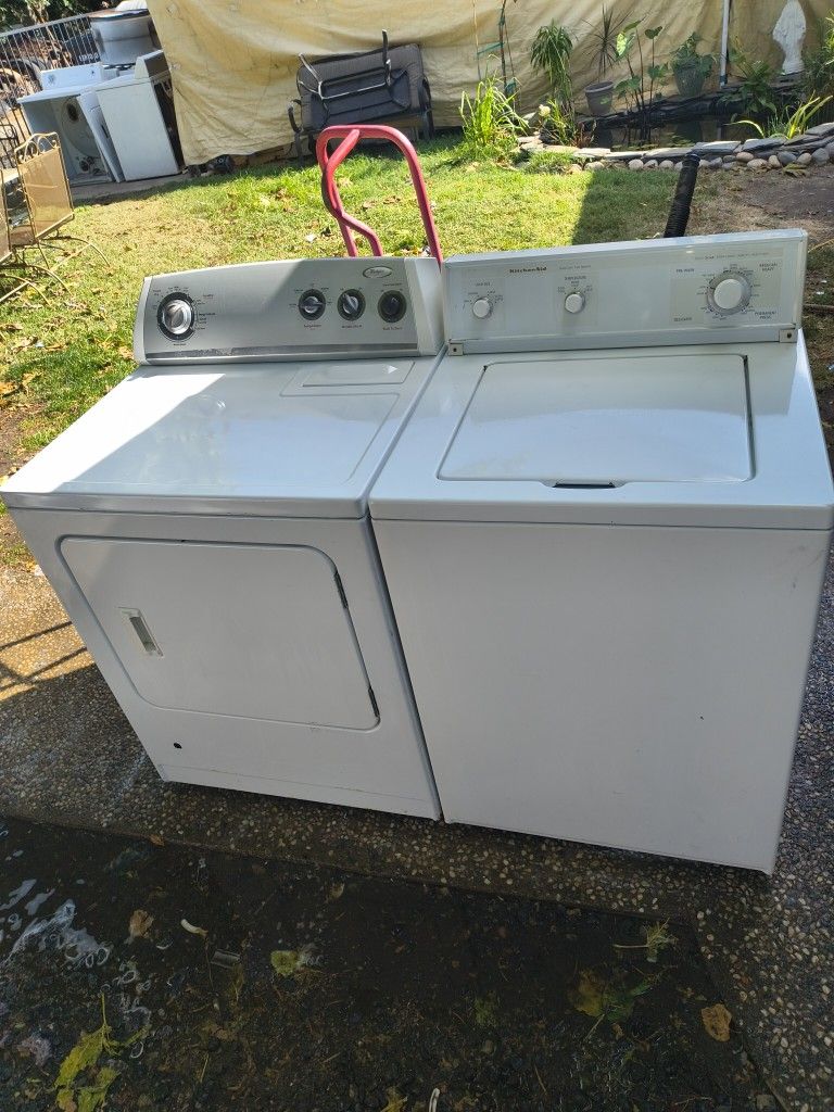 washer and electric dryer for sale 300 30 DAY warranty delivery available also do repairs