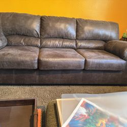 Leather Couch Excellent Condition Like New