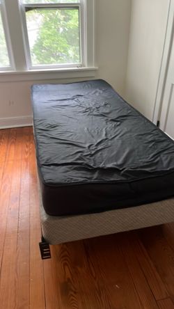 Twin bed