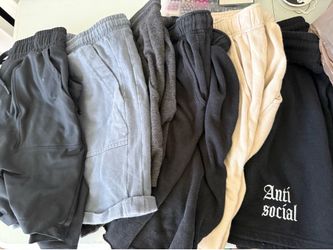Women’s medium shorts