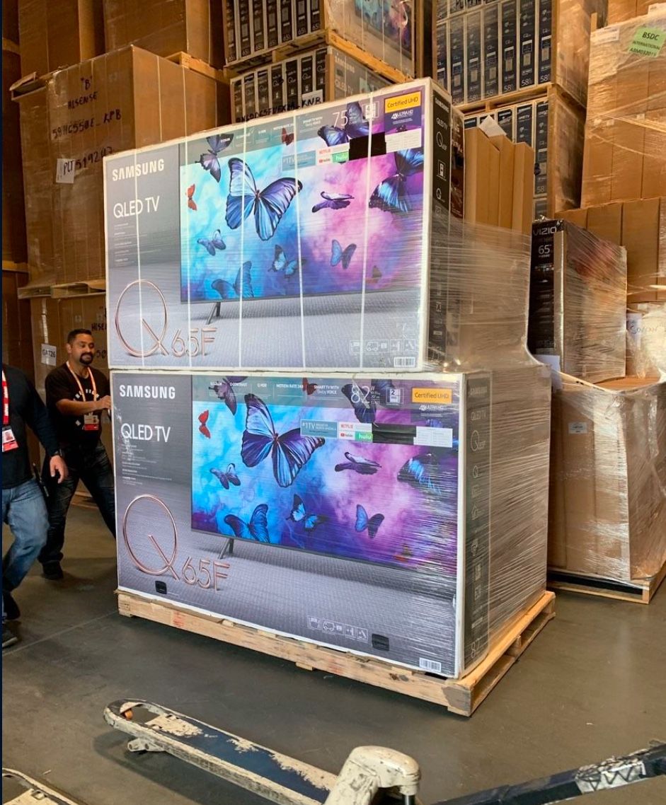 75 “ Samsung Smart 4K LED HDR TV