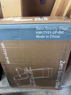 Brand New Zero Gravity Lawn Chairs (2) Black