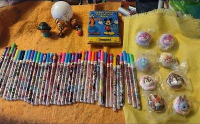 Walt Disney collectible large lot of items will not separate great shape