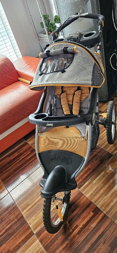 Jeep Stroller 