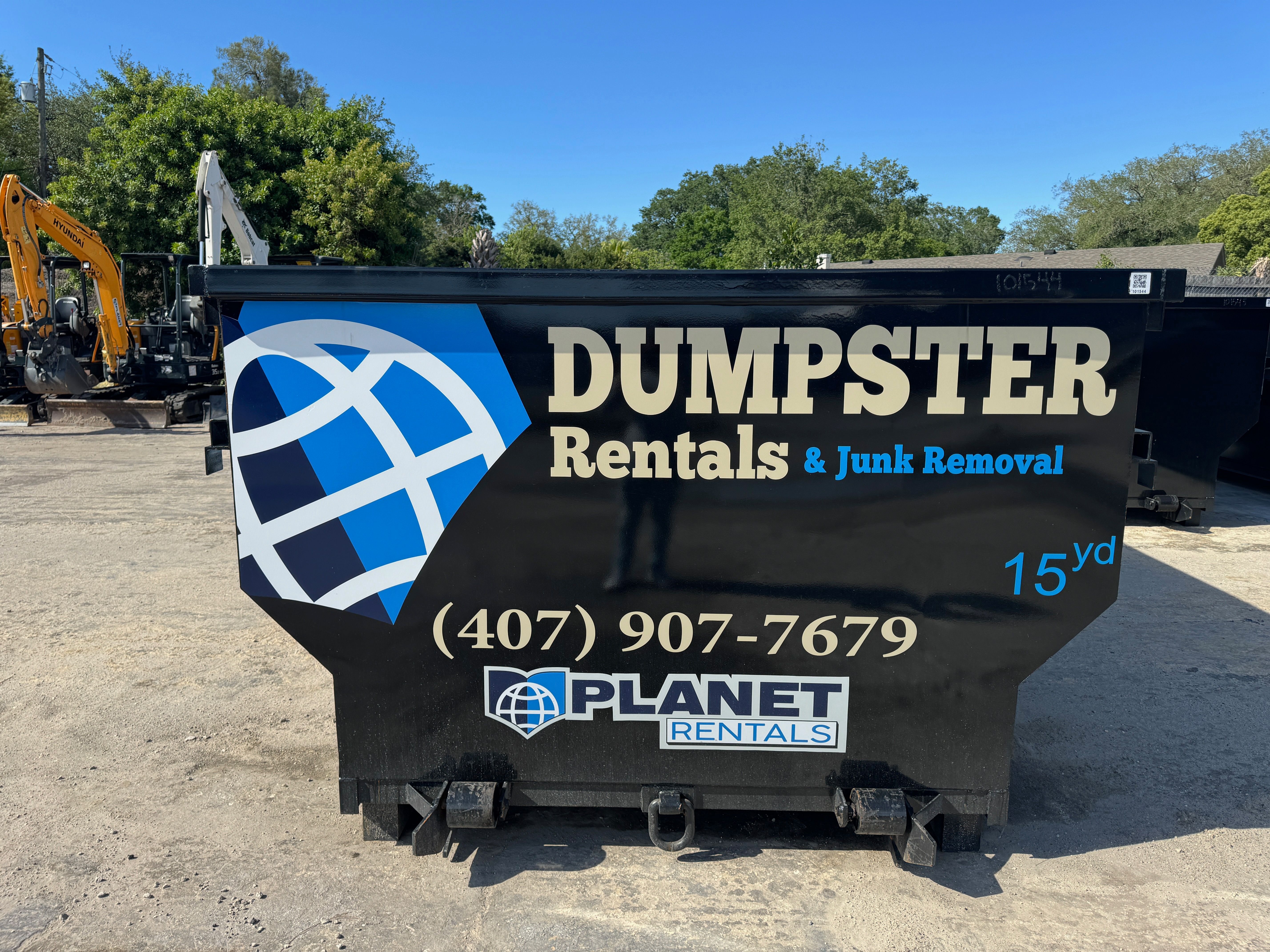 ( 8 EIGHT ) Dumpsters 15 YD CAPACITY 7´ X 12 ´ X...