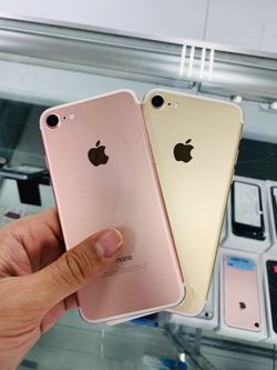 iPhone 7 unlocked perfect condition! $175