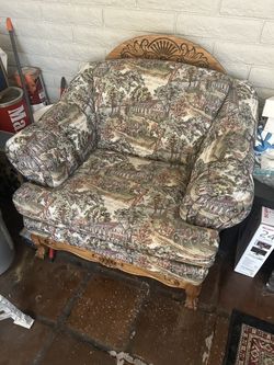 Gorgeous High End Big Man’s Chair