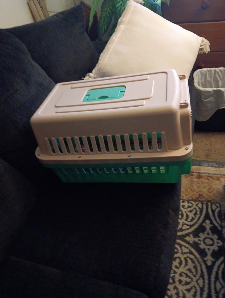 Animal Carrier