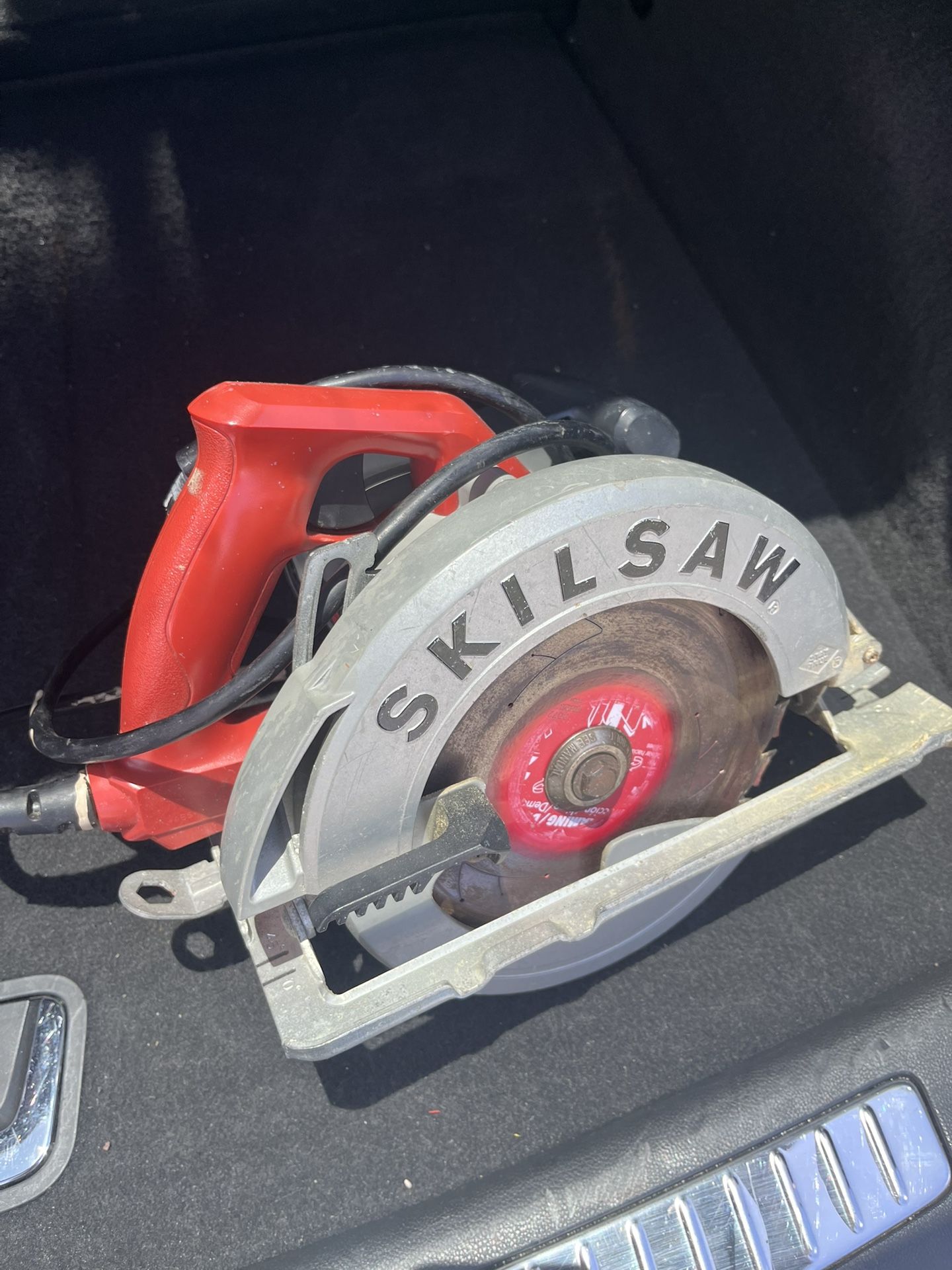 SKILSAW Circular Saw (like New)