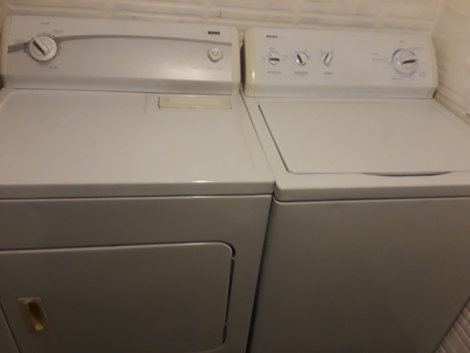 Kenmore washer and dryer set