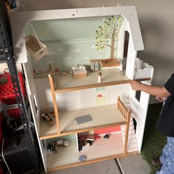 Doll House