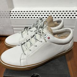 Uggs Men Sneakers Shoes Size 10