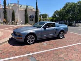 2005 Ford Mustang
