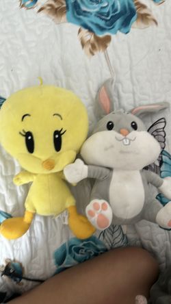 Bugs bunny and tweedy bird looney tunes