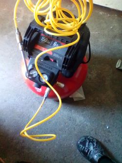 Air compressor
