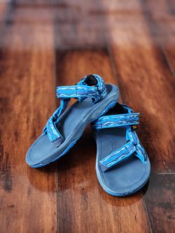 Teva Hurricane XLT 2 Kids Sport Sandals Blue Adjustable Hiking Water Shoes US 12 EU 29/30