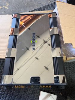 Insignia car amp