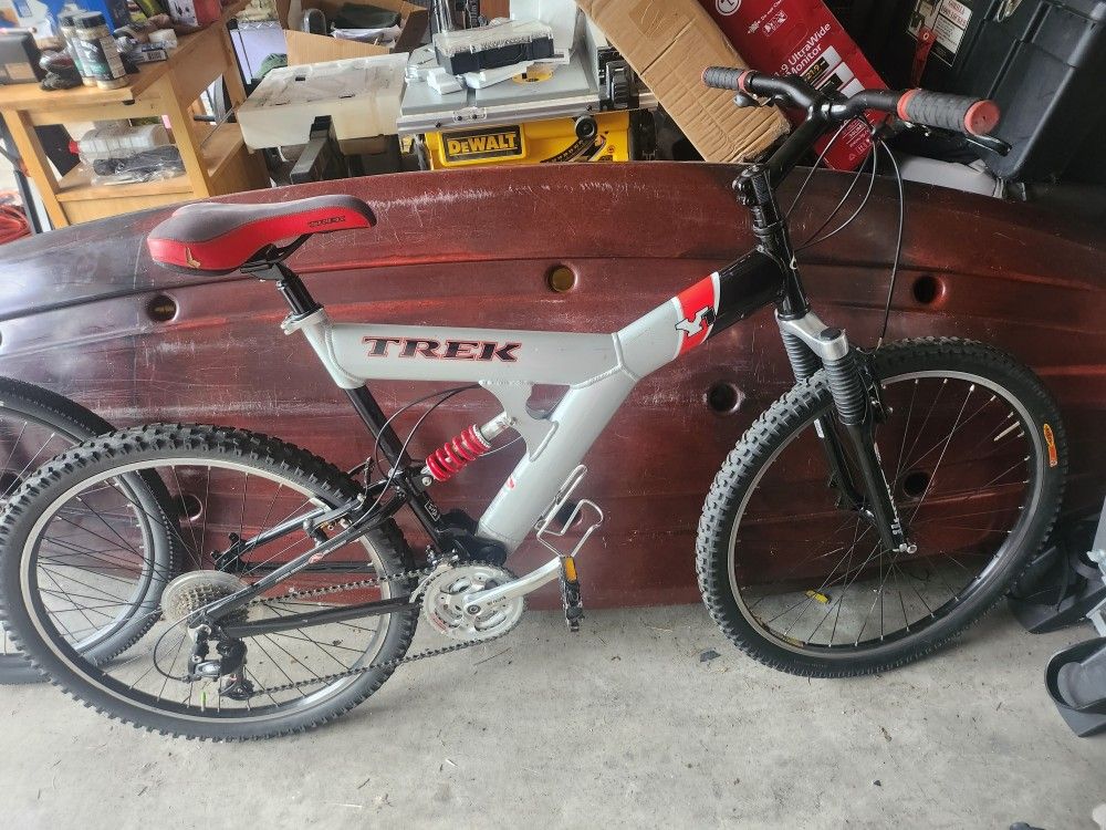 Trek Mountain Bike