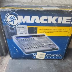 DJ equipment 