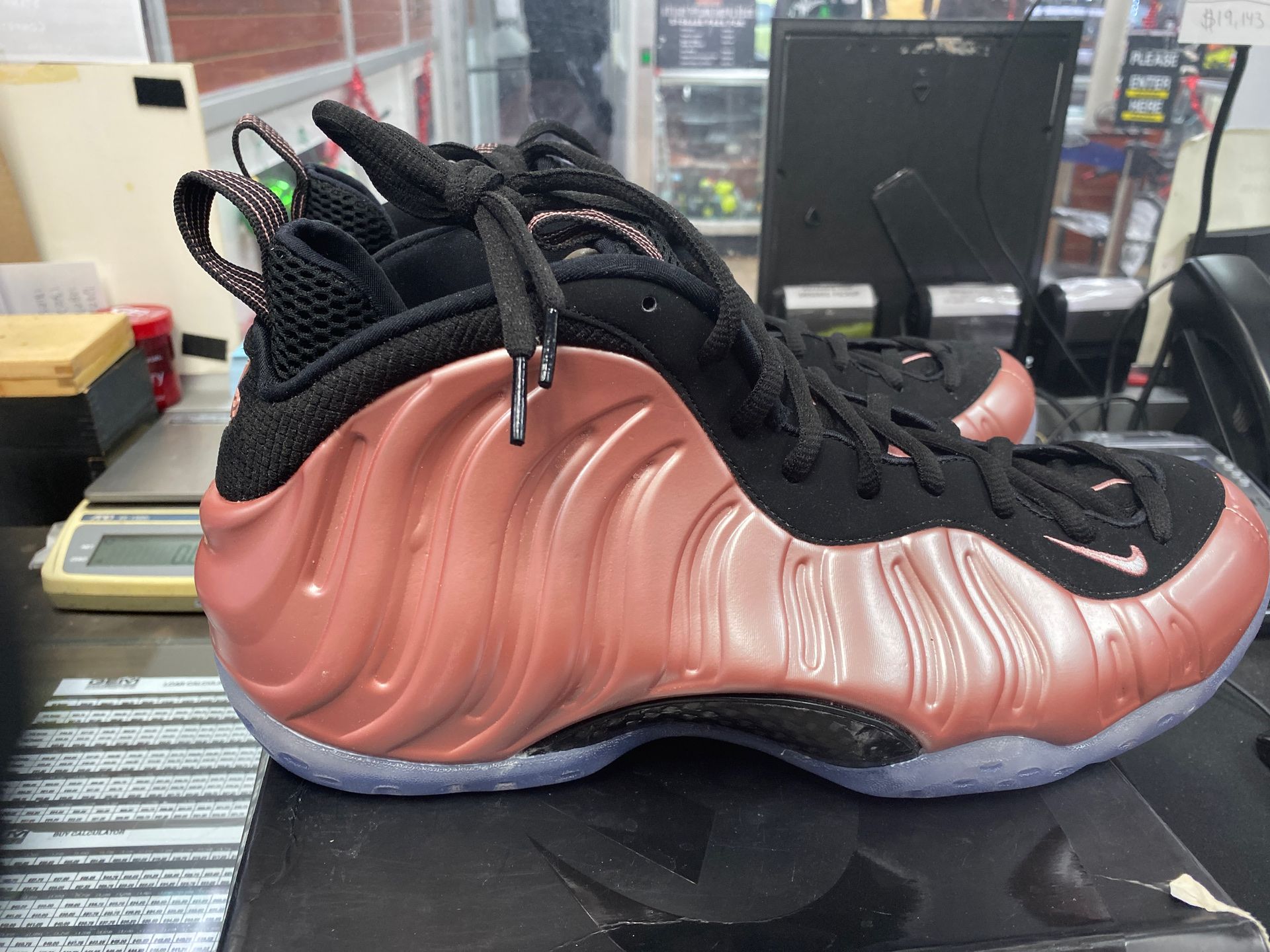 AIR FOAMPOSITE ONE “Rose Gold” (Size: 13)
