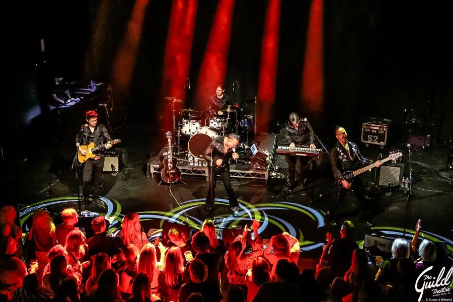 SUPER DIAMOND - LIVE - TONIGHT - 2 TIX