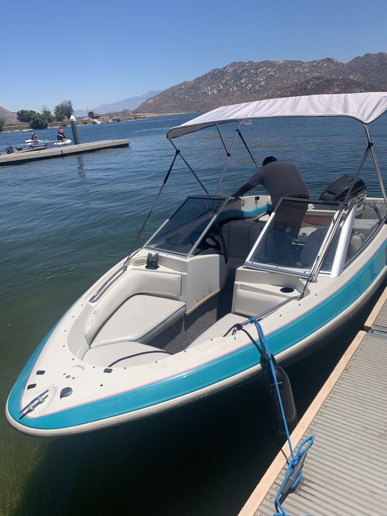 1994 bayliner boat fully serviced ready for water today