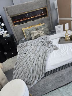 💥 Queen, King, Cal King Light Up Fireplace Bed Frames 💥 Furniture Sectionals Avail