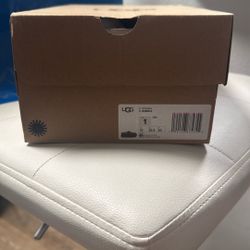 Girl Ugg Tasman II Size 1