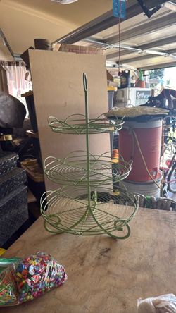 Cup cake stand