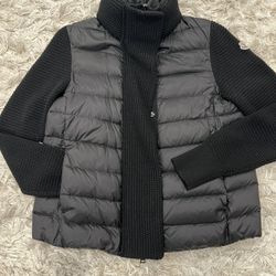 MONCLER Short Down Cardigan (Unisex)