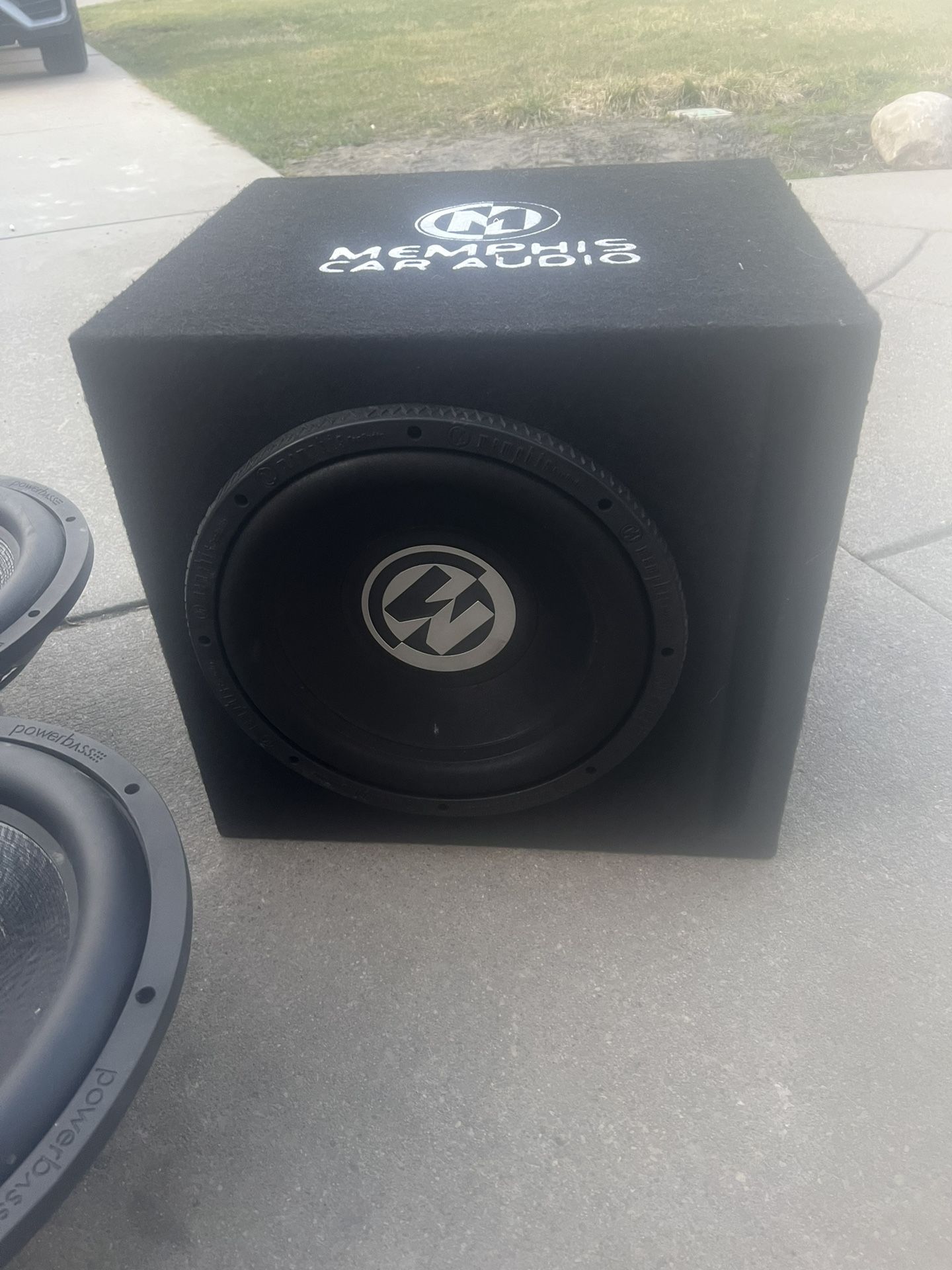 Memphis 12 Inch Subwoofer And Ported Box 