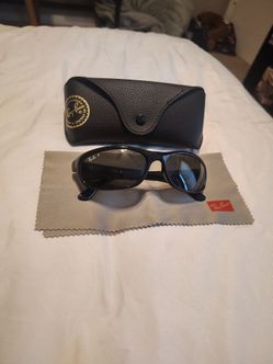 Ray ban