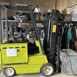 Clark EC500 Forklift