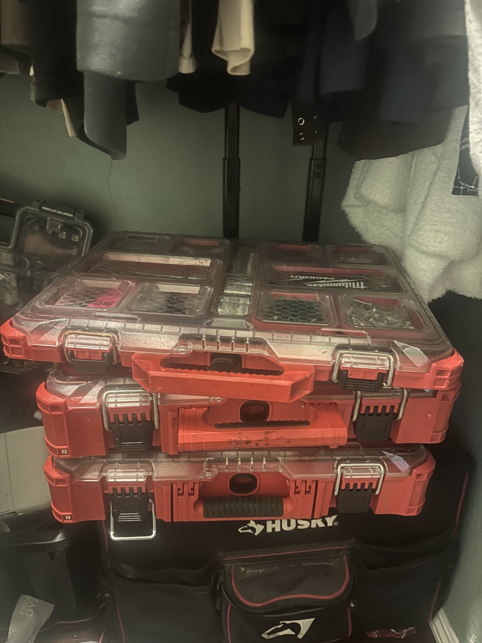 Milwaukee Pack Outs